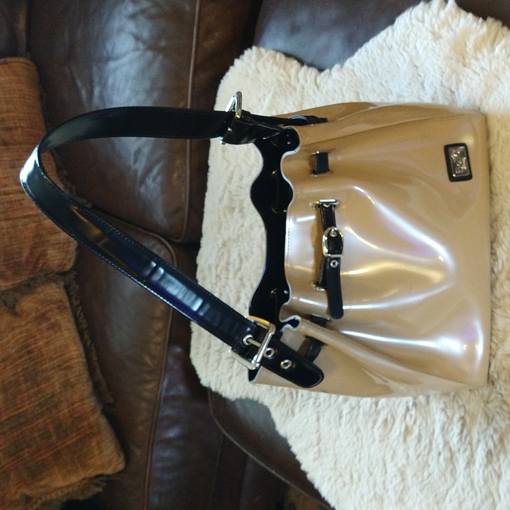 GUC. Vintage Beijo Classic handbag/shoulder bag.